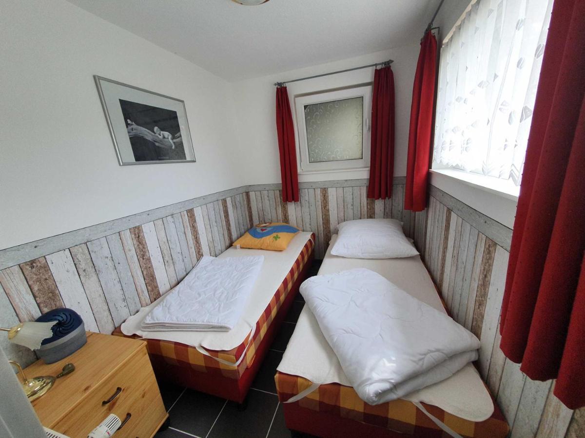 Ferienwohnung Sonnenschein Sagard Extérieur photo